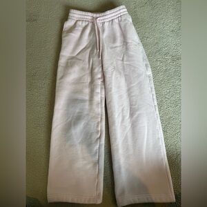 Aritzia Light Pink Sweatpants